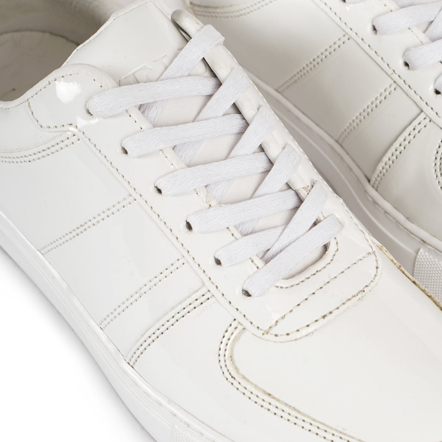 Low Top Laced Sneaker